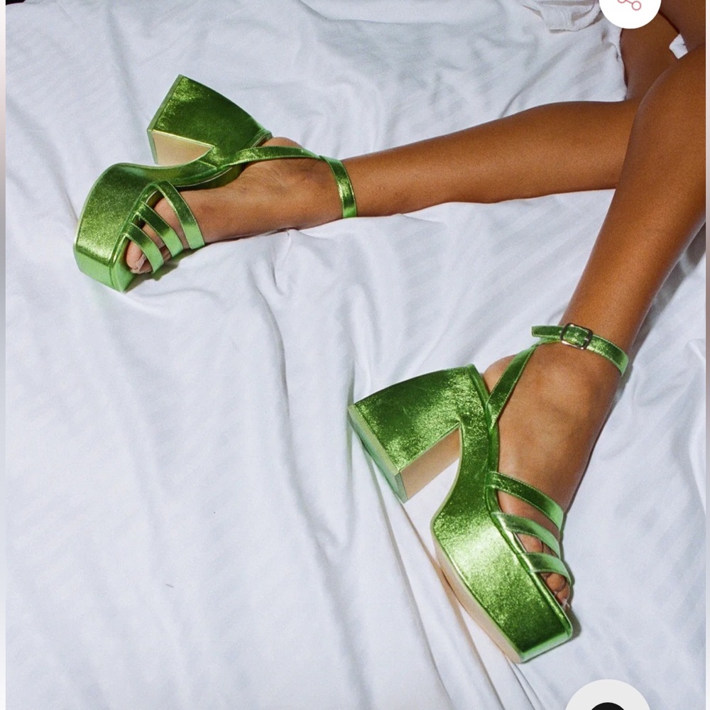 LMS metallic green chunky heels in lime green